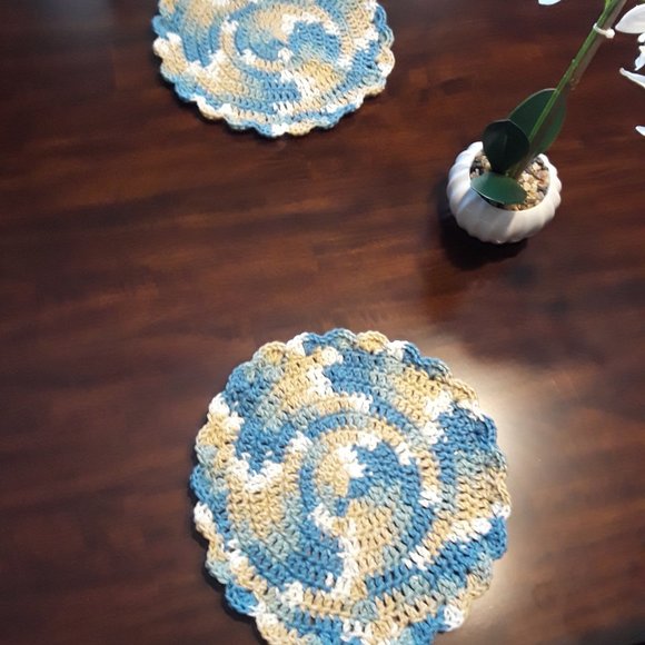 Crochet Bistro Placemats, Bistro Placemats, Placemats, Home Decor, Tableware - Picture 2 of 4